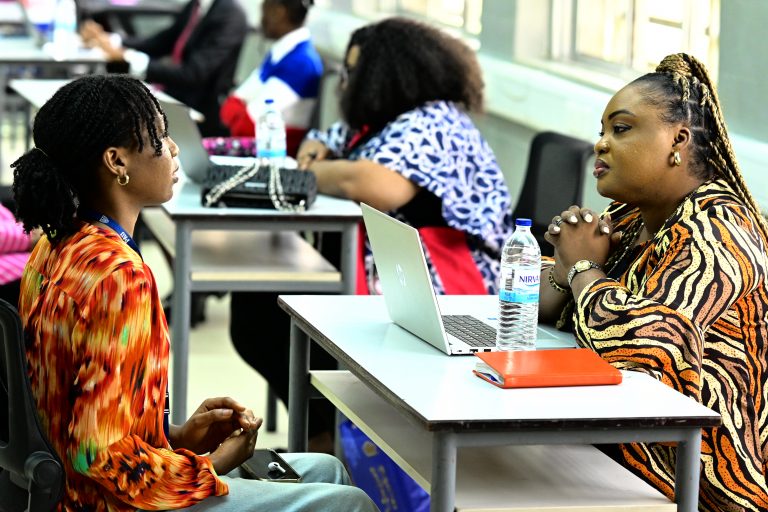 career-fair-mock-interview2